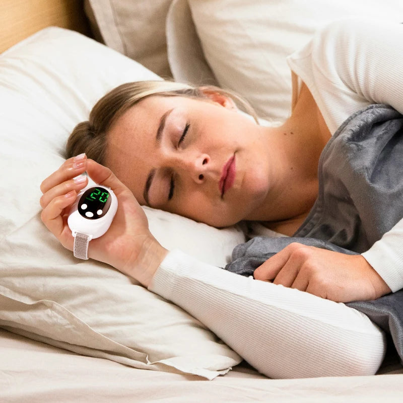 Sleep Device Palm Serenity woman sleeping woman sleeping 2