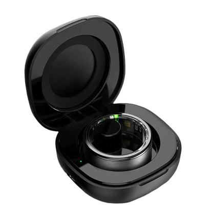 Smart Ring Sync Pulse Colmi R03 dark grey titanium  charging on the case