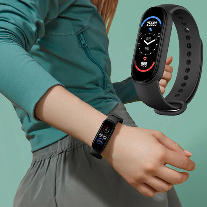 Smart Tracker Elegance Band™ walk